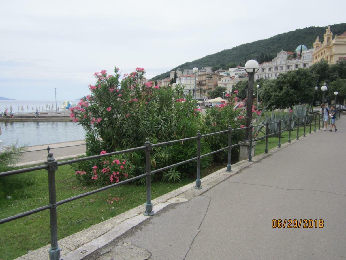 Apartman Paun Apartment Opatija Exterior foto