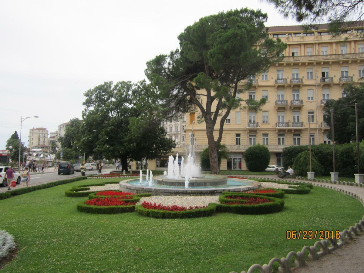 Apartman Paun Apartment Opatija Exterior foto